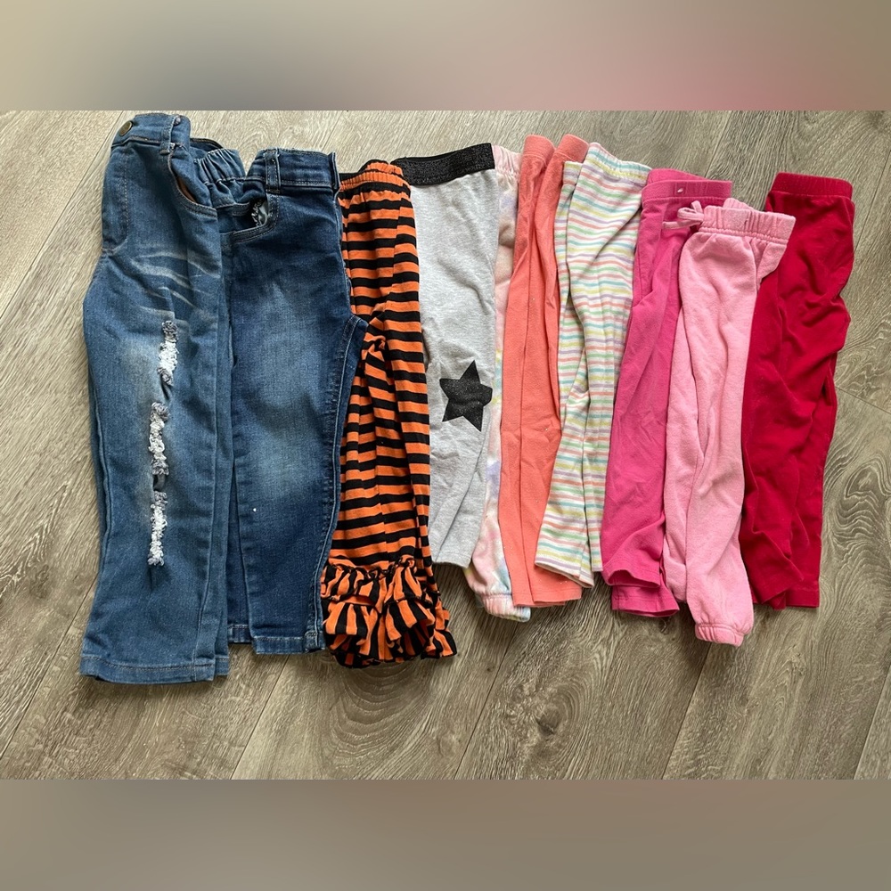 3T girl bundle play pants/ jeans